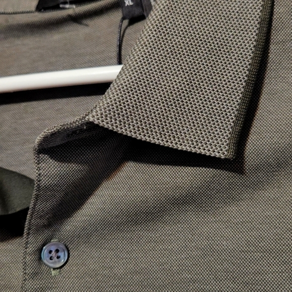 New Theory Standard Polo in Cotton Pique - Picture 6 of 8